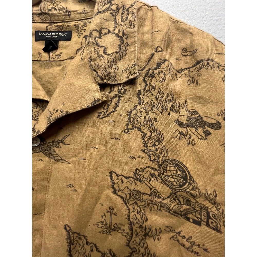 Banana Republic Mens XL Linen Short Sleeve Button Up Shirt Vintage Map Print Tan